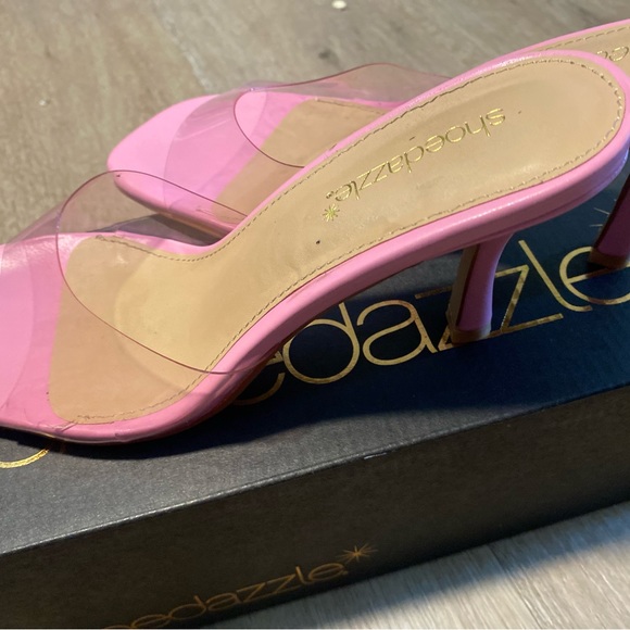 Cute pink low heels - Picture 3 of 3